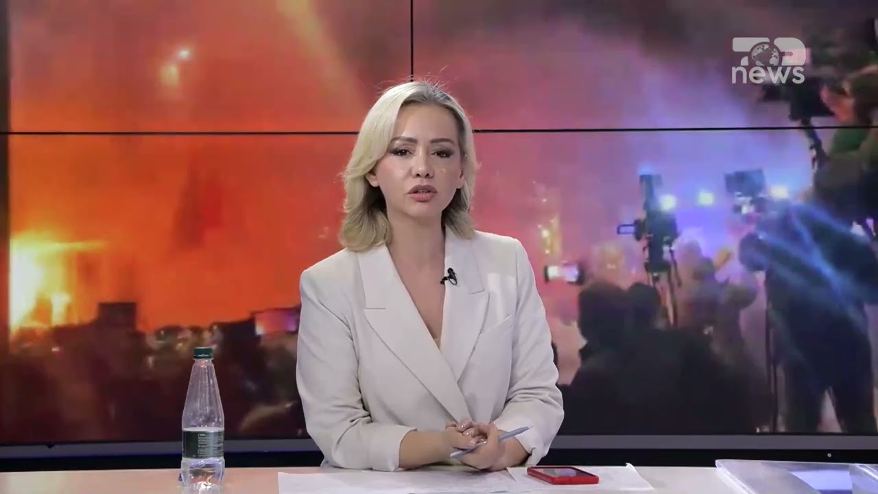 Protestuesit jashtë kontrollit, shkatërrojnë me gurë kuvendin/ Pamjet live, nga protesta