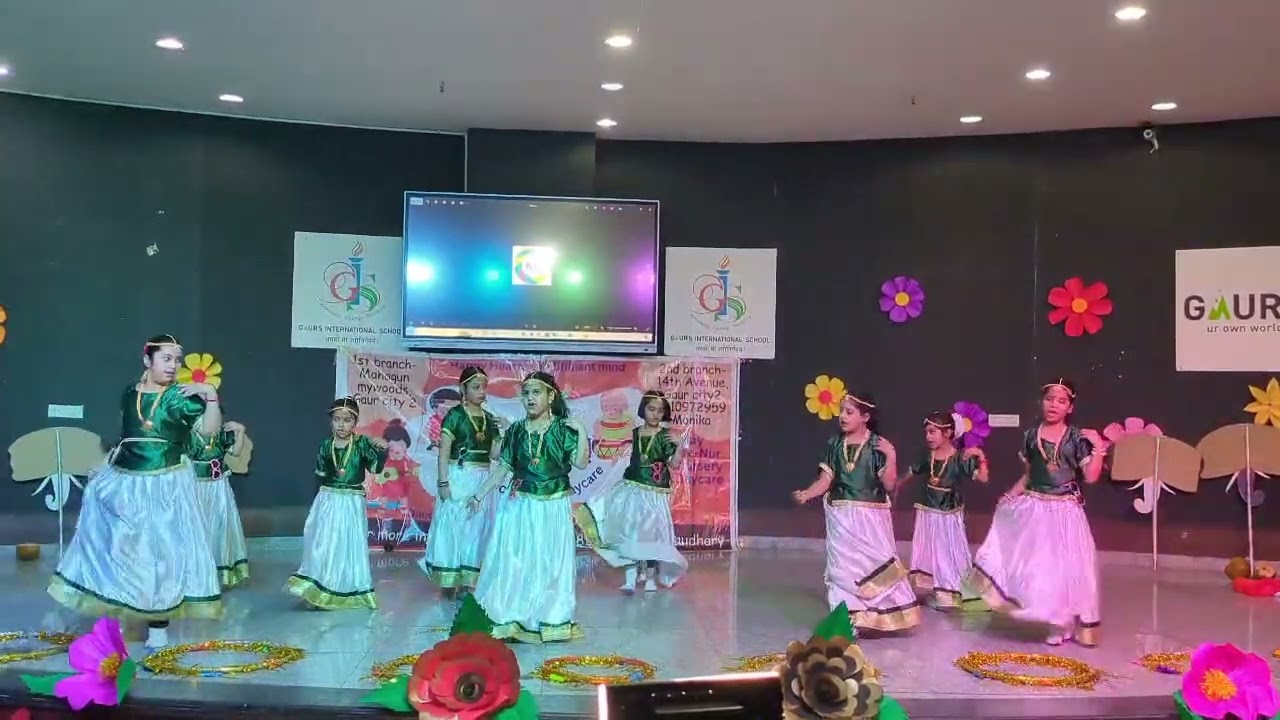 Anika & Group South Indian dance 