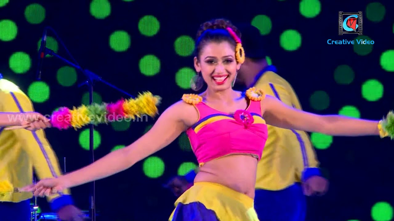 Amazing dance performance || Item Dance Song || Live Dance in Digha || @CreativeVideoLive