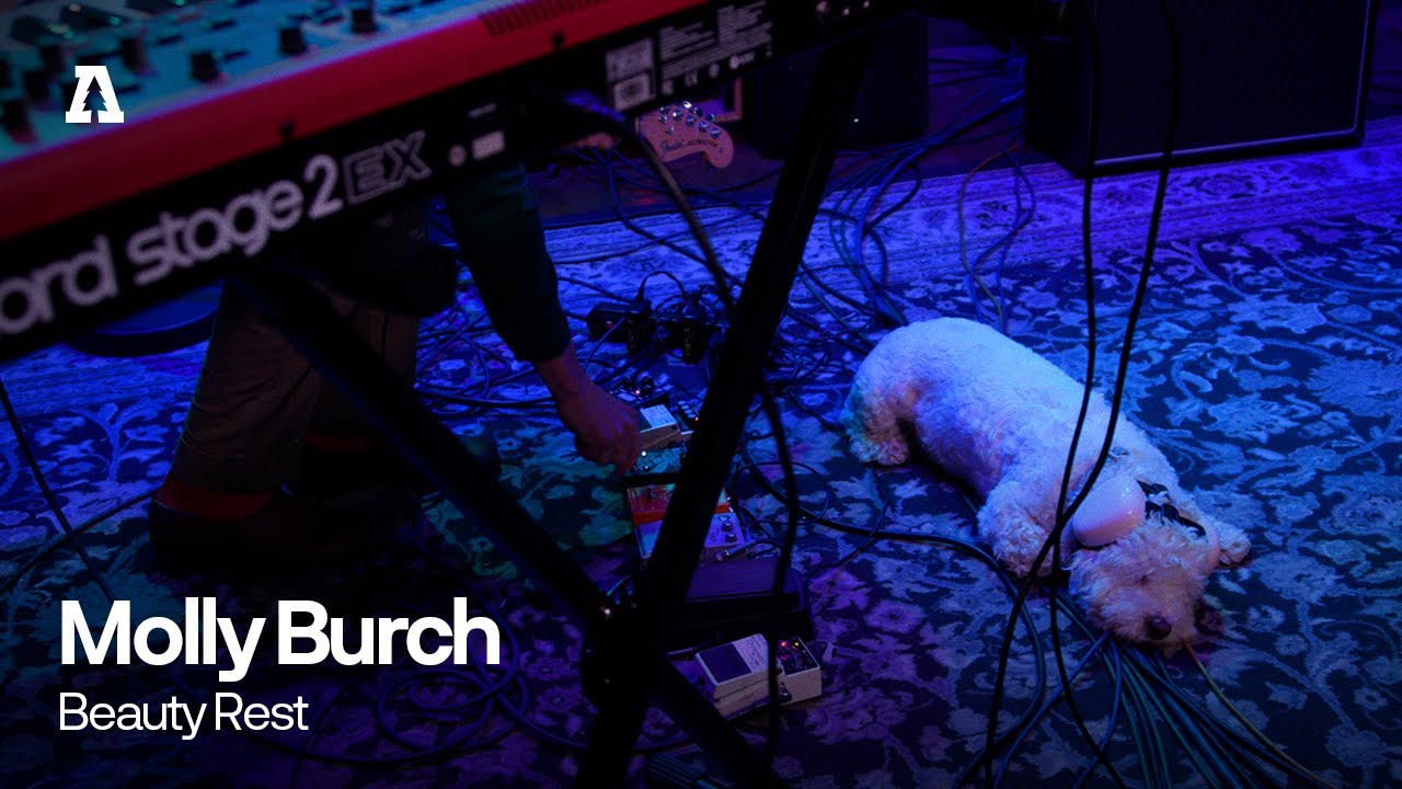 Molly Burch - Beauty Rest | Audiotree Live