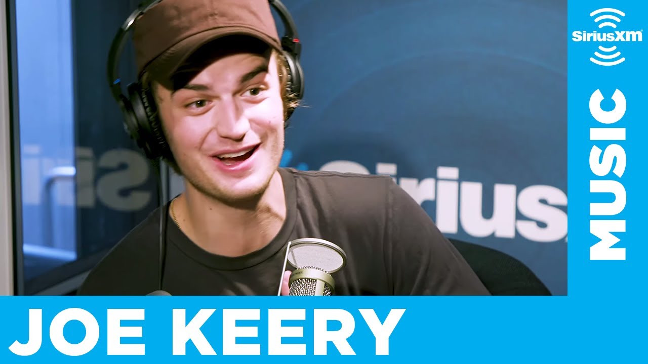 Joe Keery Weighs in on Actors Releasing Albums