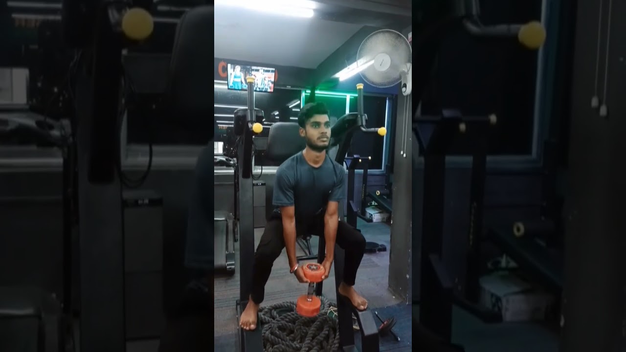 #gym #viral #shortsviral #100daysvlogchallenge #fitness #goneviral #shortvideos #gymmotivation
