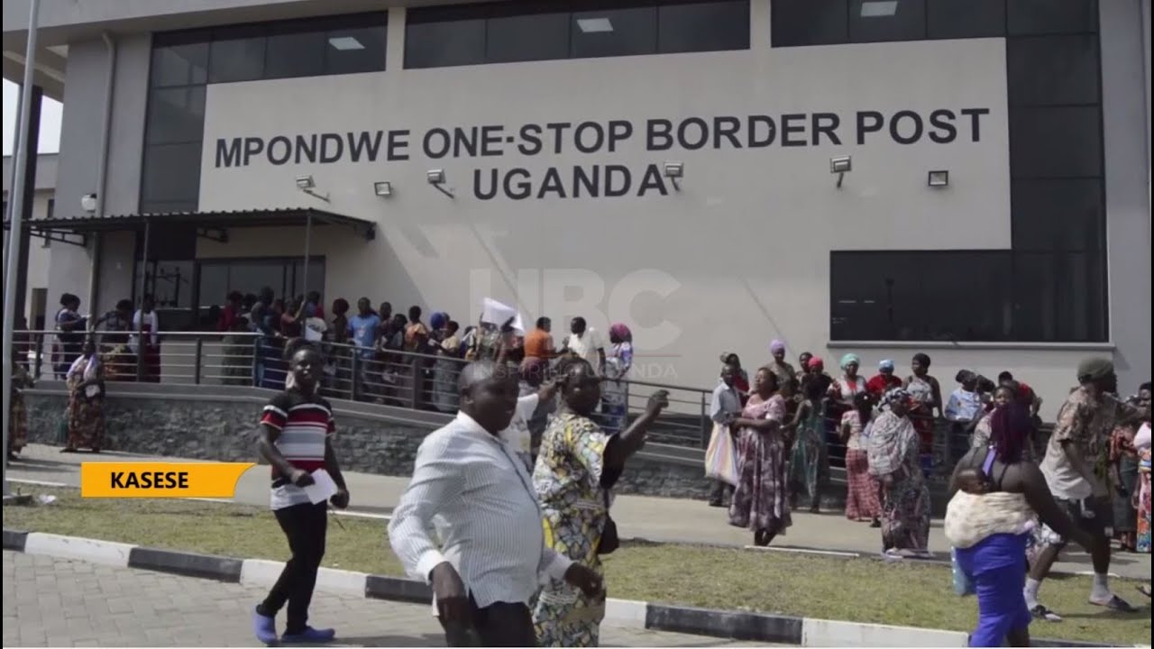 Museveni at Mpondwe border - Traders up in arms with district authorities over “border crossing” fee