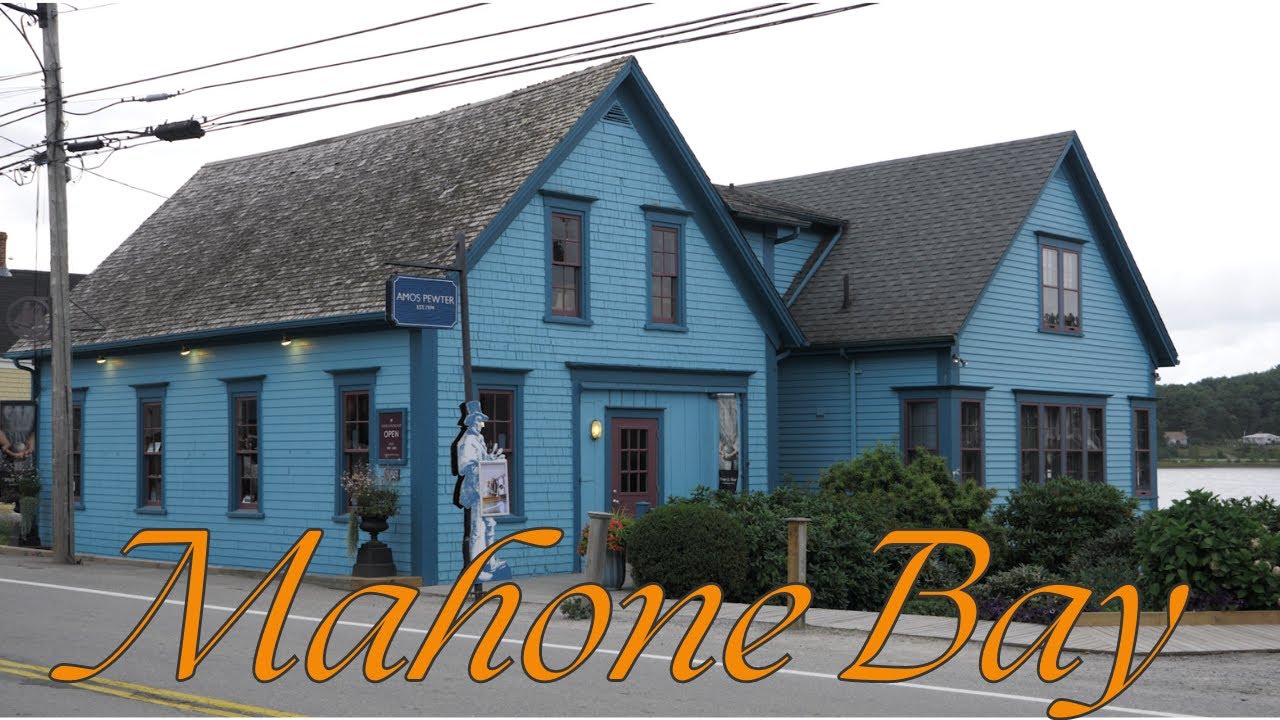 A walk through Mahone Bay