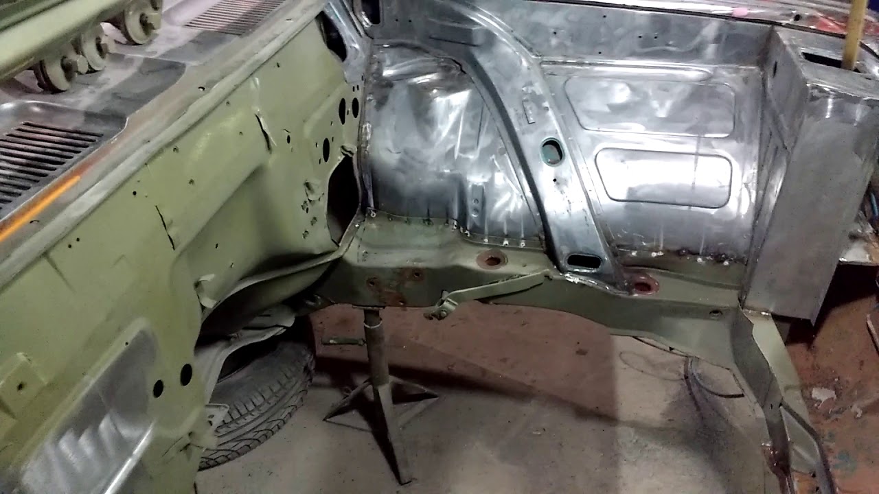 53 Opala 74 6 cil. Funilaria artesanal caracterização de modelo.