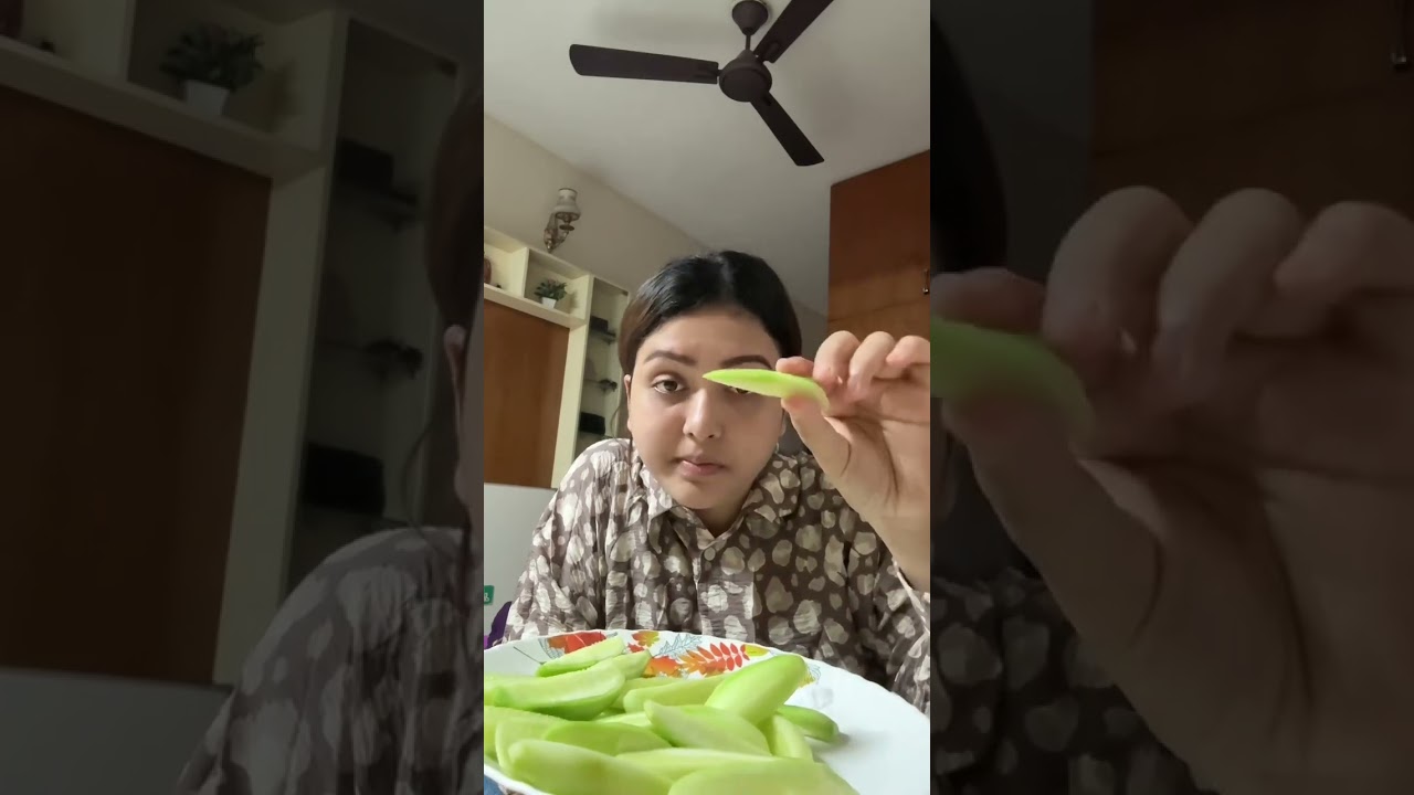 নিজের সংসারের কাজ সব সময় নিজেরই করতে হয়😇 