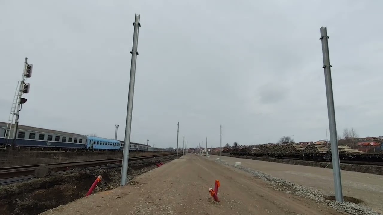 Stadiul lucrărilor de electrificare/reabilitare din gara Oradea spre Episcopia Bihor.⚡ 