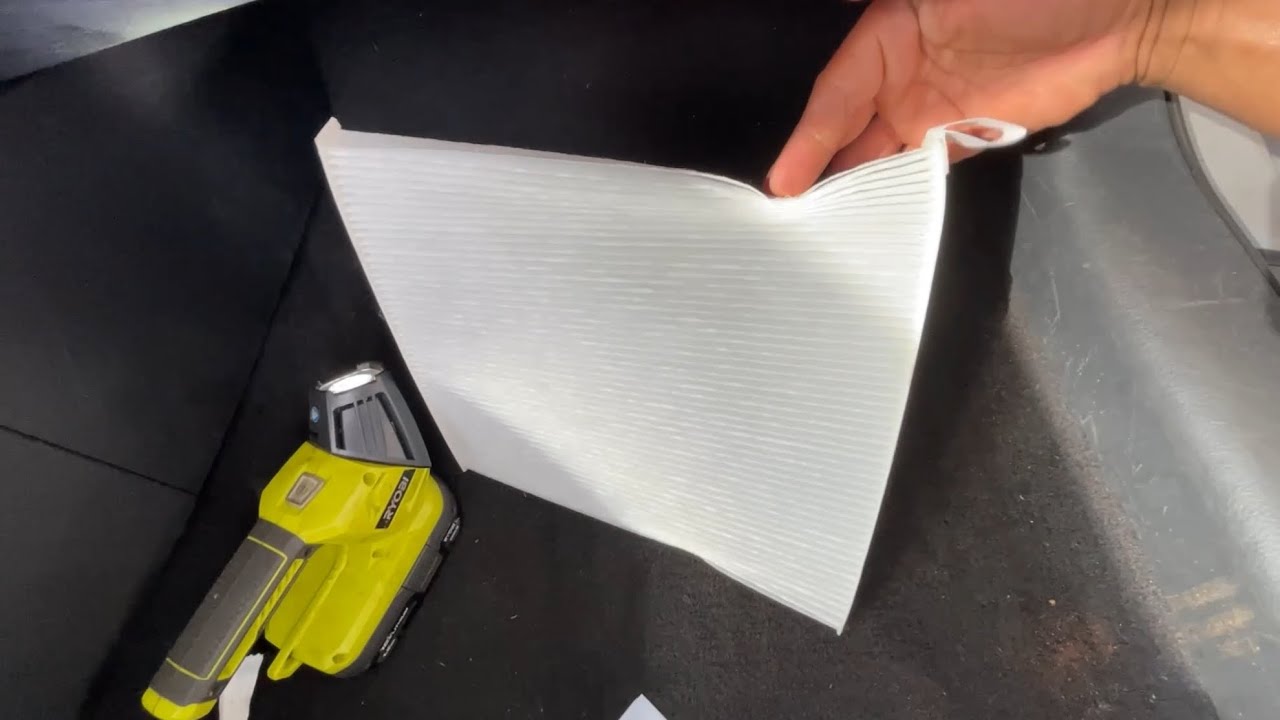 Замена салонного фильтра для Maxima 2009-2014 годов выпуска