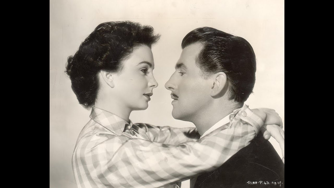 Adam and Evelyne  ~ It Had To Be You  ~ Stewart Granger & Jean Simmons