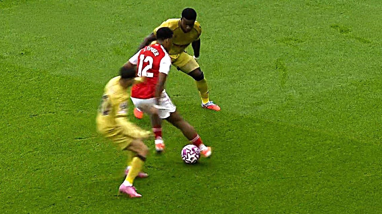 10 minutes of special Arsenal skills💫