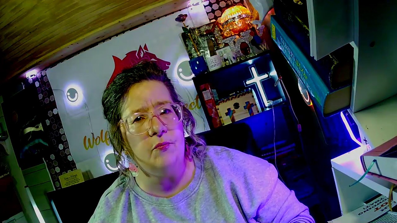 Mornings with Brenda!!!  Cherished. Mine. Worthy. Day 7 - 1 John 1:4 - Complete