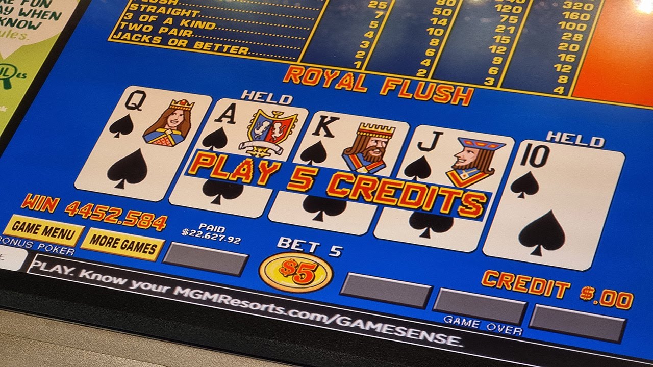 Поездка в Вегас 🌴 Игровые автоматы 🎰 и роял-флеш ♠️ в первую же ночь! 🤑