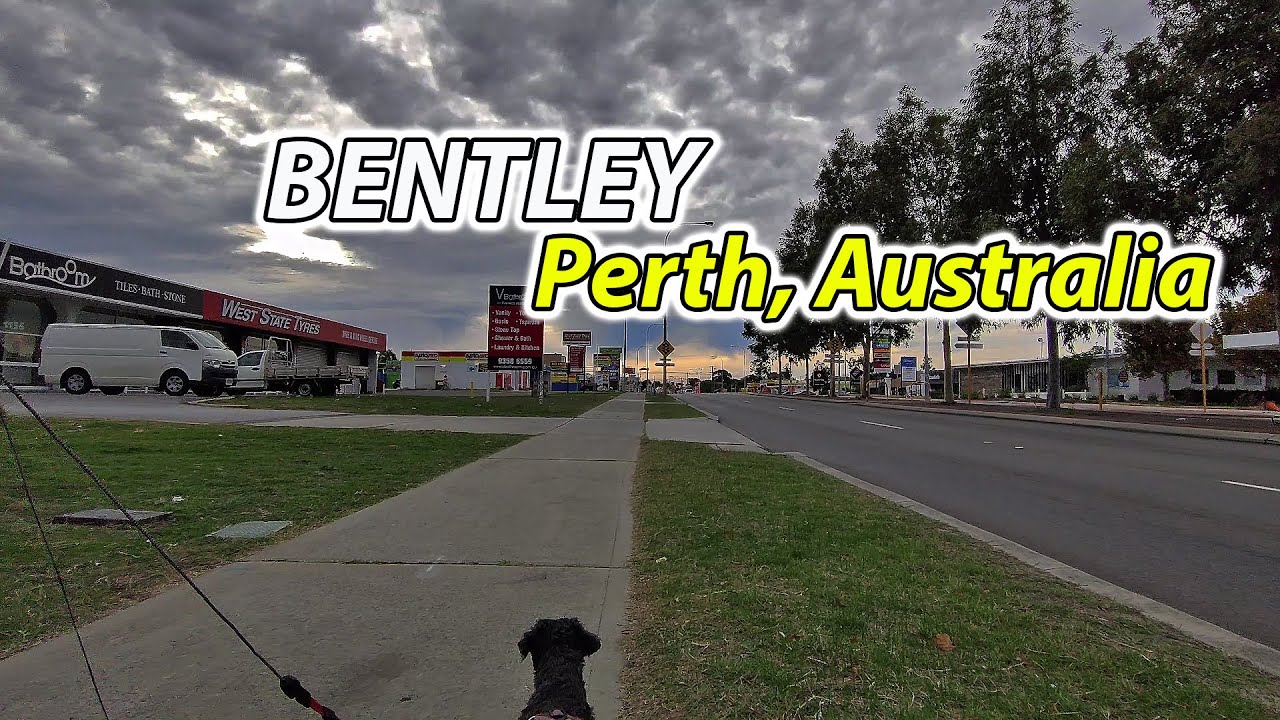 Walking Tour [4K]: walking around a block in Perth suburban area called BENTLEY. 10km from city