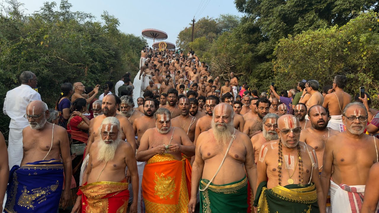 காஞ்சிபுரம் ஸ்ரீ வரதராஜப் பெருமாள் பழைய சீவரம் கனு பாரிவேட்டை 