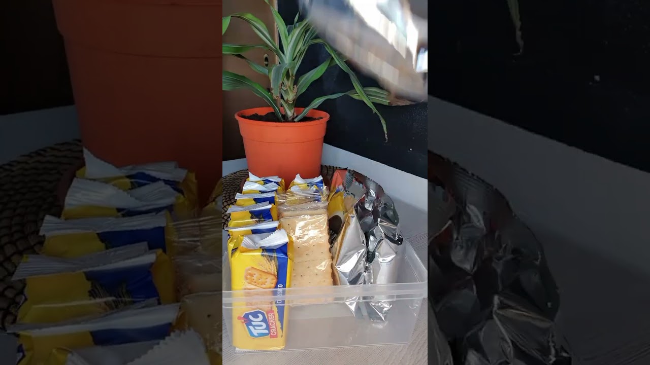 Organizziamo la dispensa #shorts #organizing #asmr #pantryorganization #svuotalaspesa