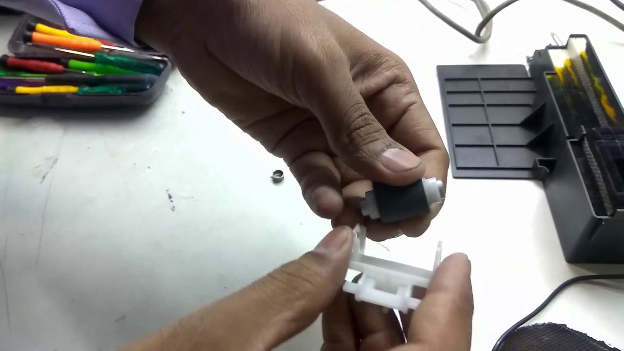 Epson L360 , L380 Paper Not Pickup Error Fix !!!!!(By ultimatehinditips)