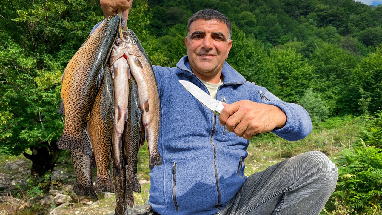 Trucha de R&iacute;o Asada en la Naturaleza &ndash; Receta Incre&iacute;ble