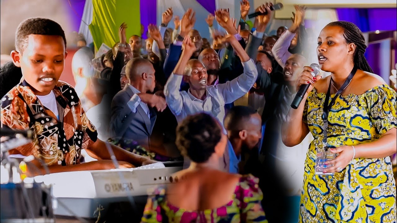 ♦️WAMWANA ARACURANZE MUMUKUTANO  HABAYE UMUNEZERO UKOMEYE 🙌 NDUTIRA NA BEA BAZAMUYE AMATERANIRO 🔥