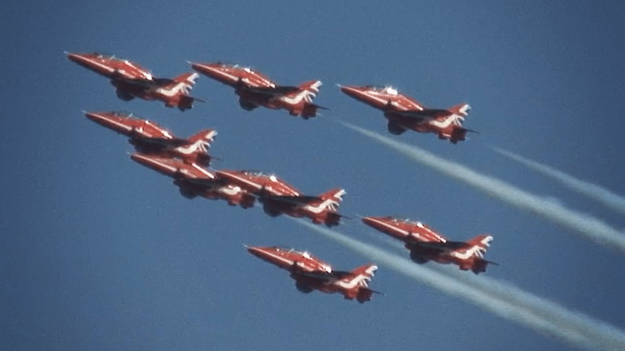 The Red Arrows - English Riviera Airshow 2023