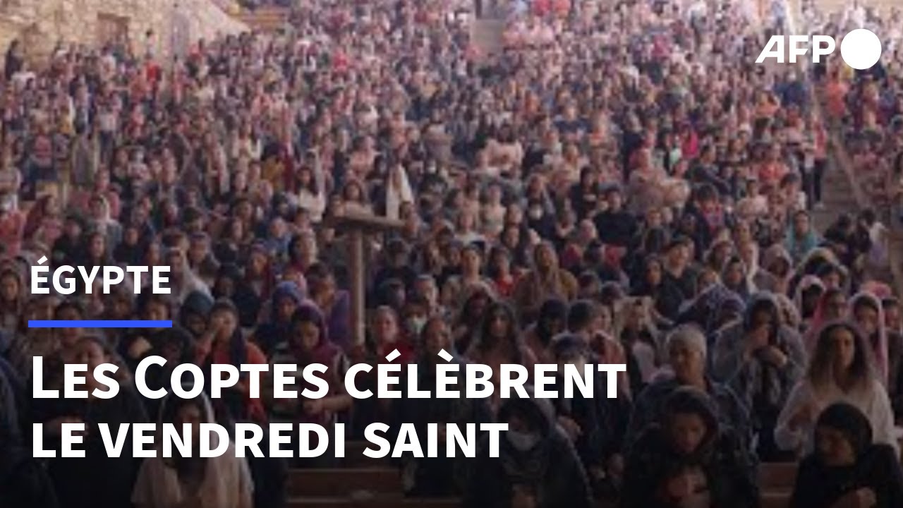 Des chrétiens coptes orthodoxes d'Égypte célèbrent le Vendredi Saint | AFP
