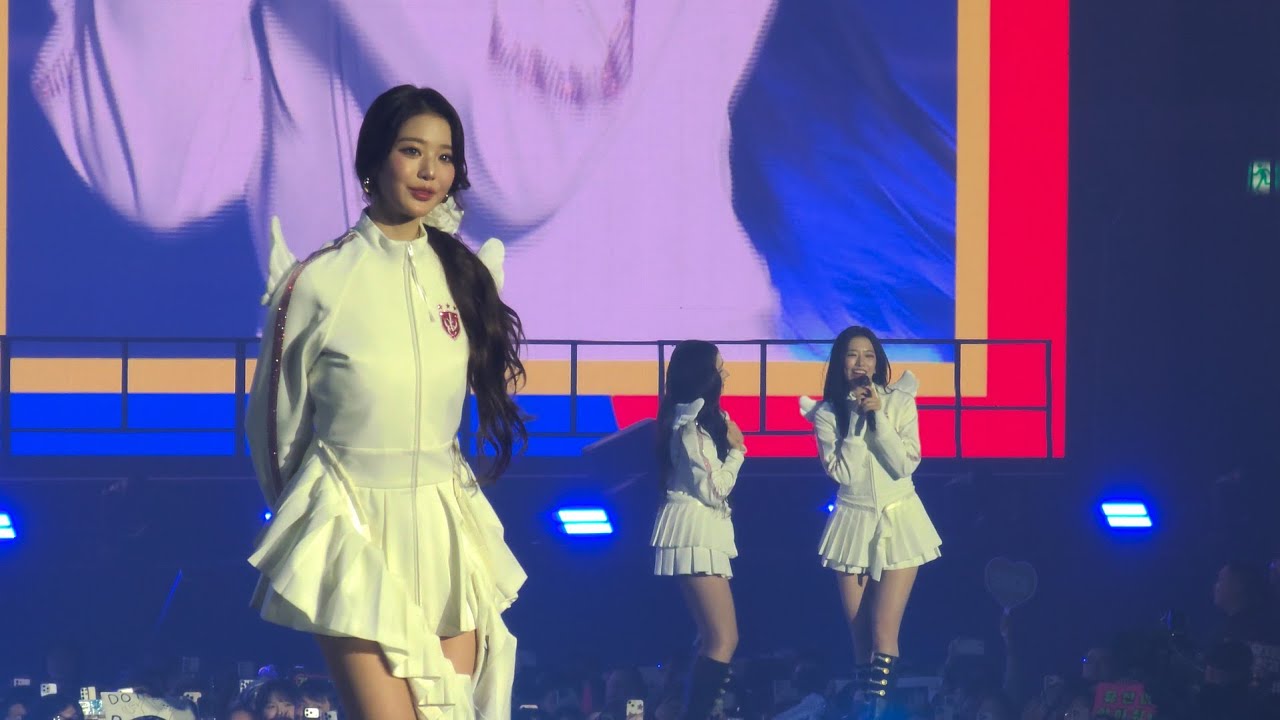 [4K HDR] IVE(아이브), WOW - 251031 IVE WORLD TOUR 'SHOW WHAT I AM'