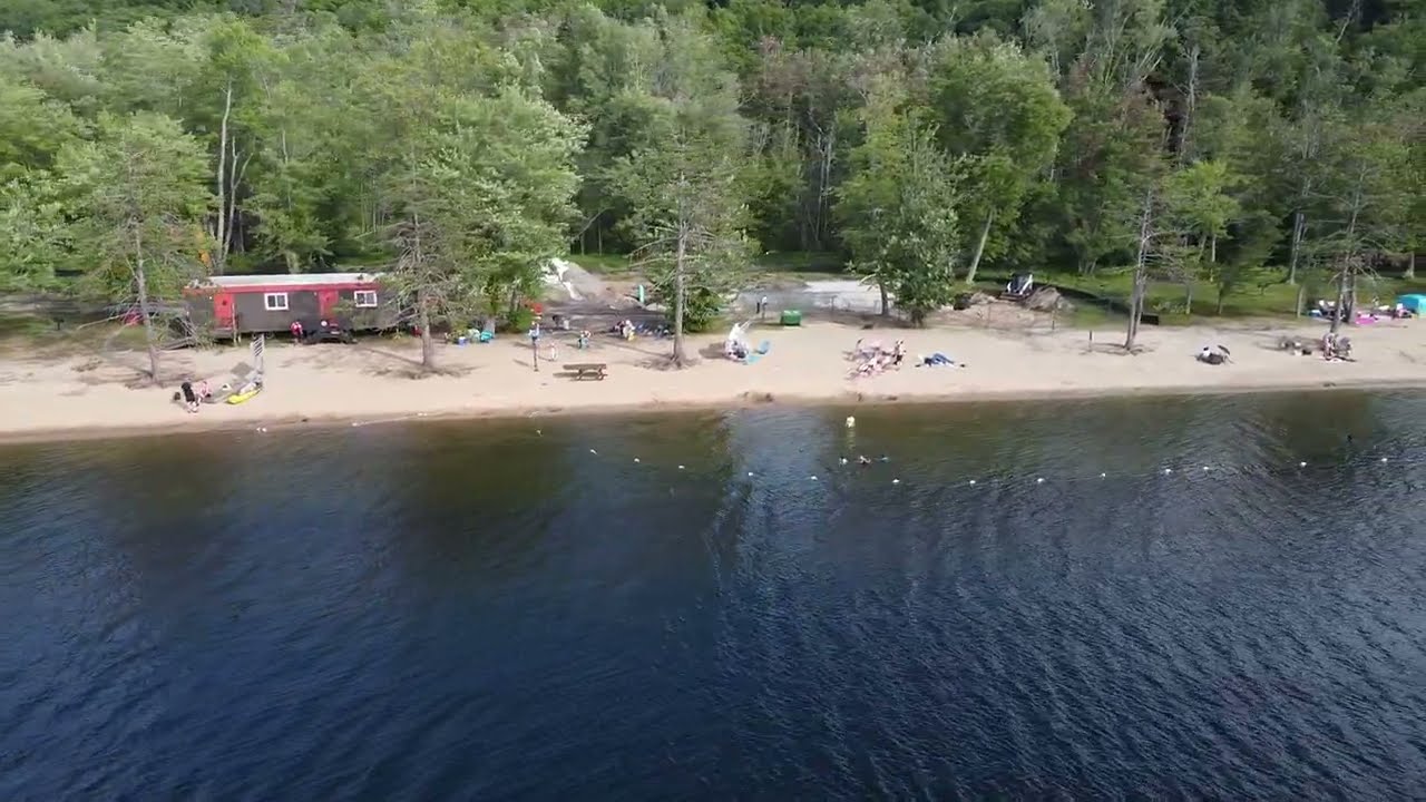 Lac Peche - Beach end to end