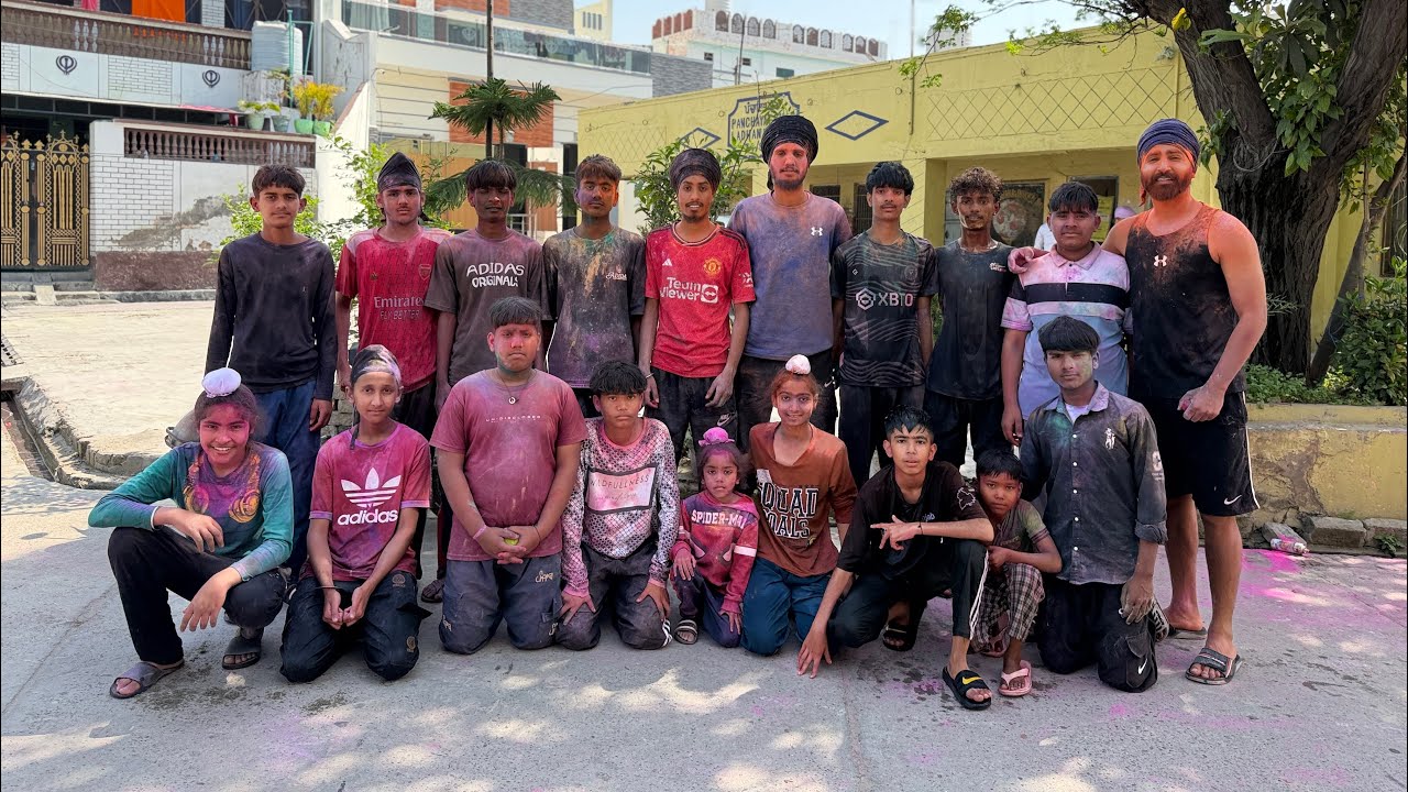 ਹੋਲੀ ਤੇ ਅੱਜ ਬੋਹਤ ਜਾਂਦਾ ਖੱਪ ਕੀਤੀ । ਕੋਈ ਵੀ ਅੱਜ ਸੁਕਾ ਨਹੀਂ ਜਾਣ ਦਿੱਤਾ ਗਿਆ । Happy holi 2026 | vlog 