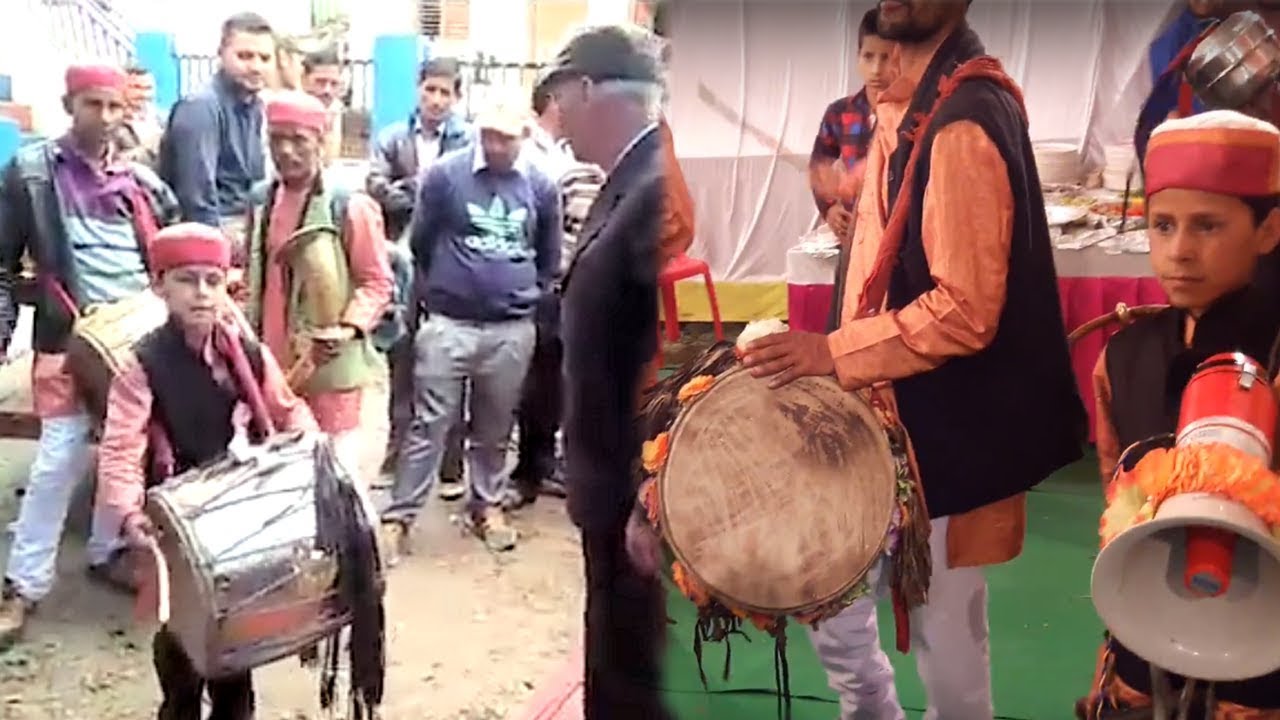 छोटा कलाकार ऐसा शानदार बजाता है ढोल की दखते रह जाते हैं लोग | Fantabulous Rawain Jaunpuri Dholi |