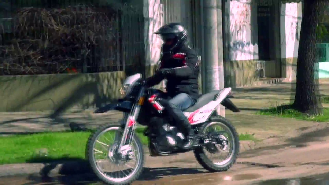 TEST DRIVE MOTOMEL SKUA 250 PRO