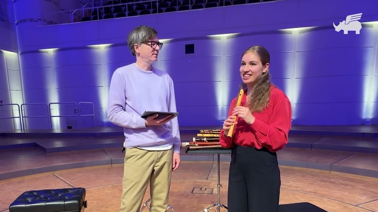 Fragen an Blockflötistin Lucie Horsch / Ohrenöffner mit Ralph Caspers