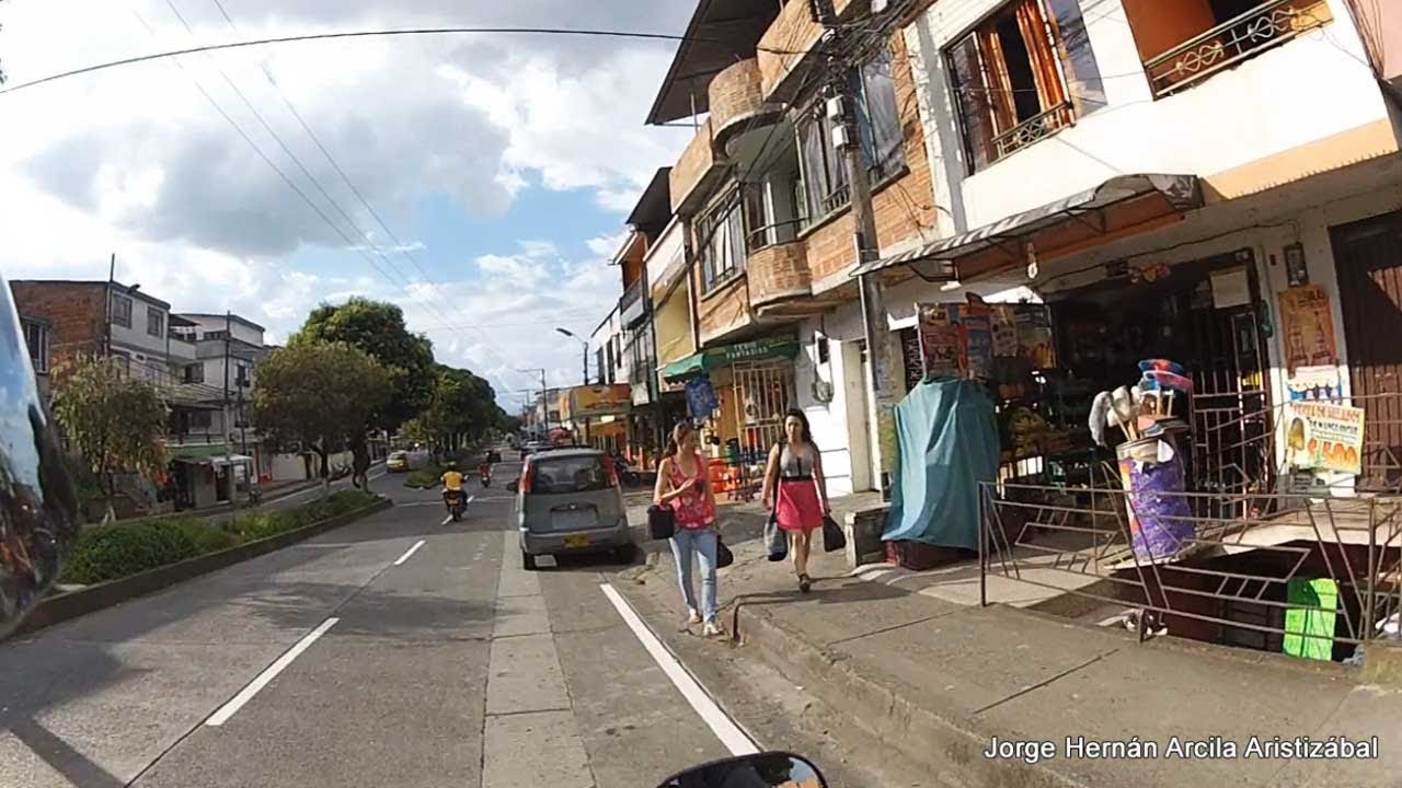 Pasando por el Barrio 2500 Lotes Pereira Risaralda