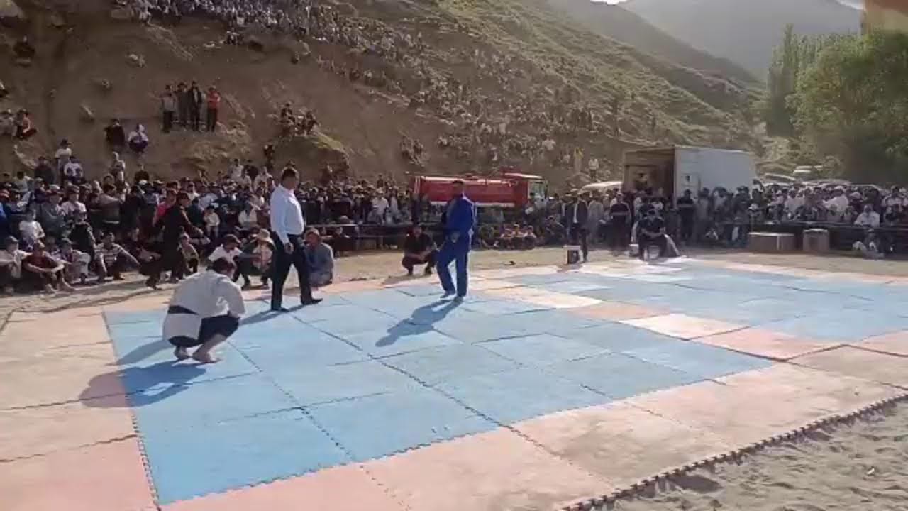 гуштини милли тоҷики дар нохияи Нуробод