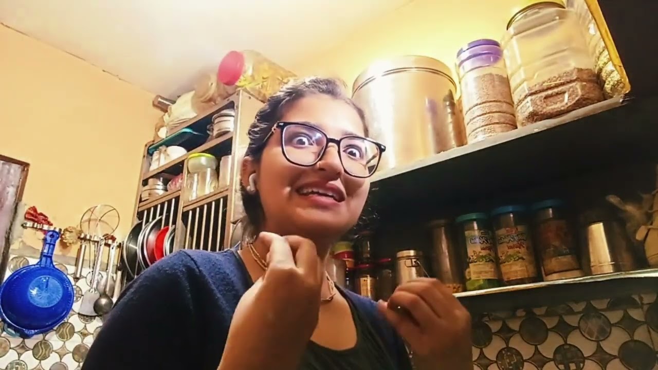 Homemade momos 😋 #youtubevideos #viralvideo #trendingvideo #recipe #Roshnipurohit