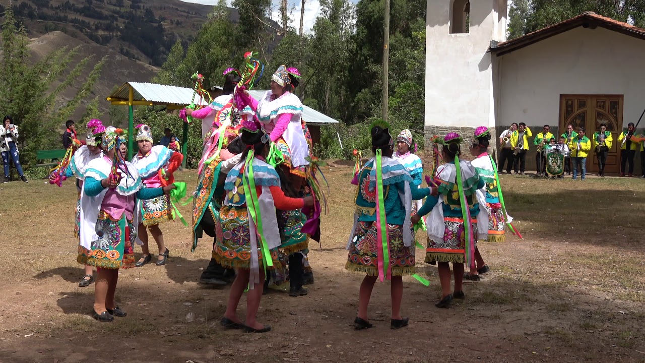 LAS ENCANTADORAS PALLAS DE CHUPAN - YAROWILCA - HUÁNUCO.