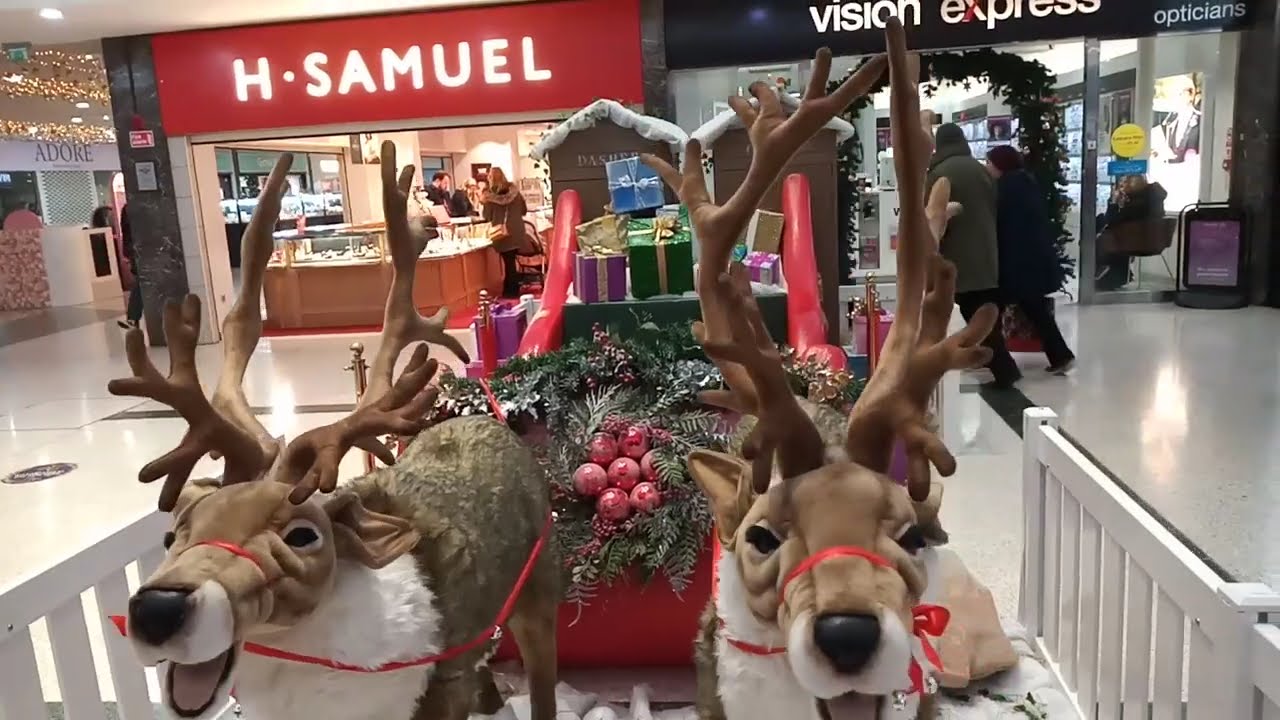 Christmas decorations @ `The Four Season's Shopping Centre in Mansfield.