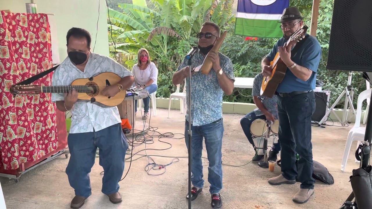 El Cuatrista Mariano Jurado (Juradito) interpretando el Choro Tico Tico