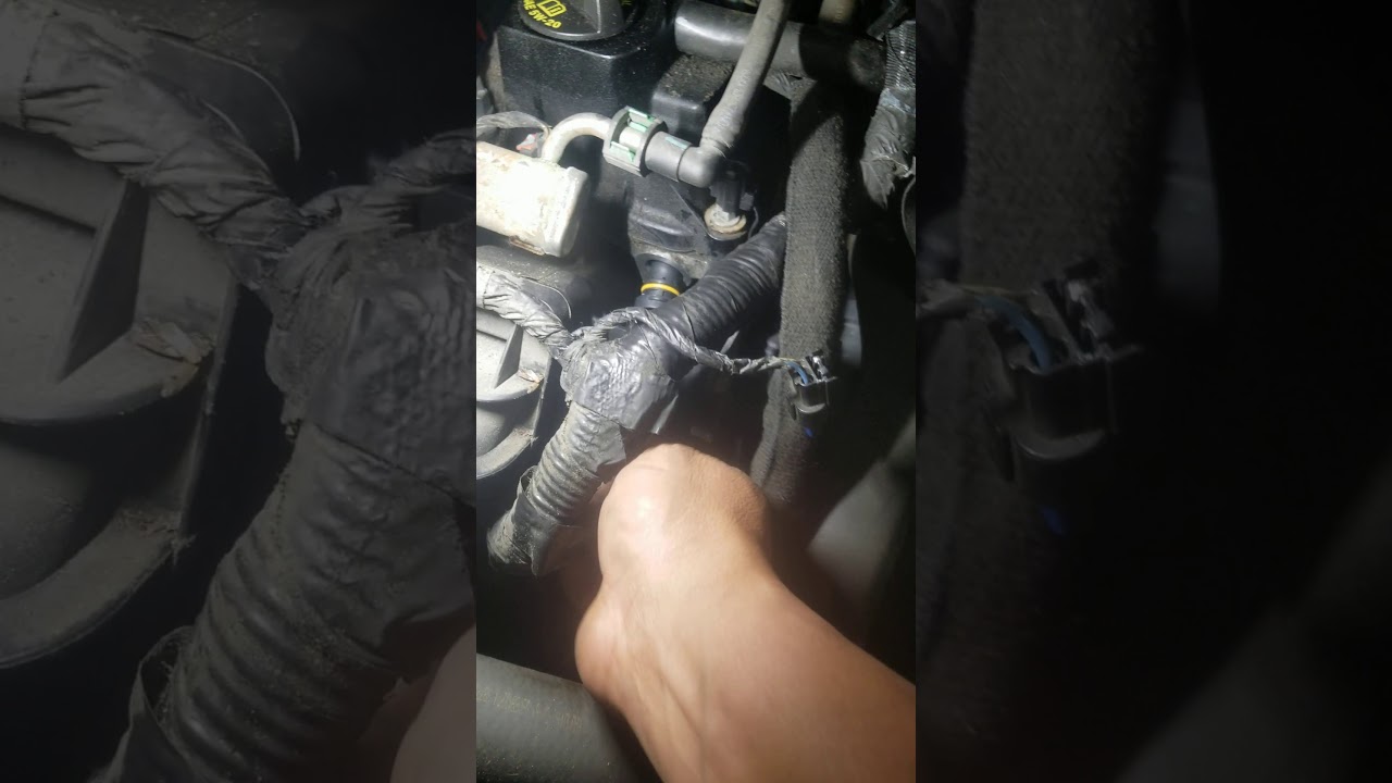 Cambiando sensores camshaft de Jeep patriot 2013 2.4