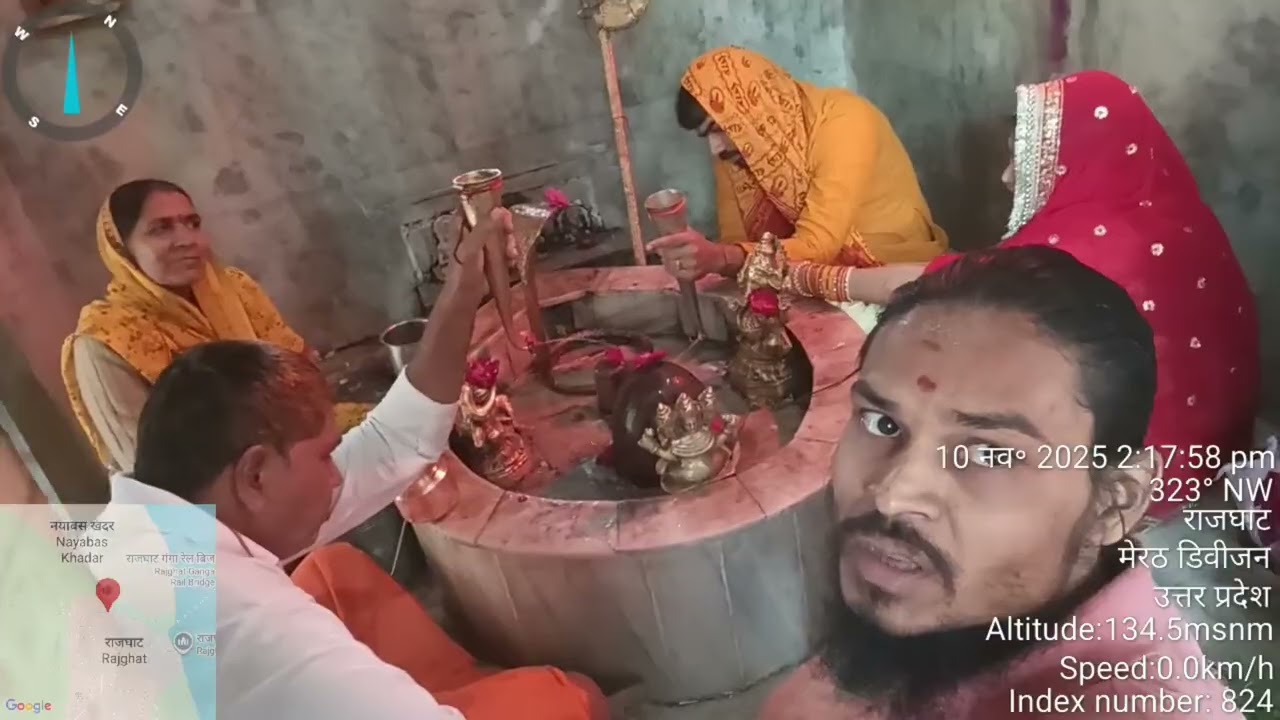 सिद्ध पीठ वनखण्डेश्वर महादेव मंदिर में सोमवार के दिन रुद्राभिषेक पूजा अर्चना आराधना आरती संपन्न हुई🥀