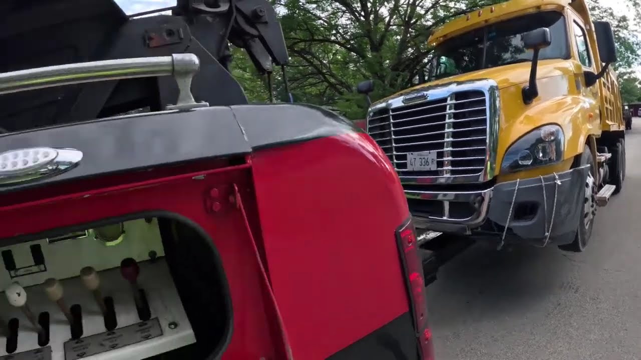 Big bird on Mckay's wrecker