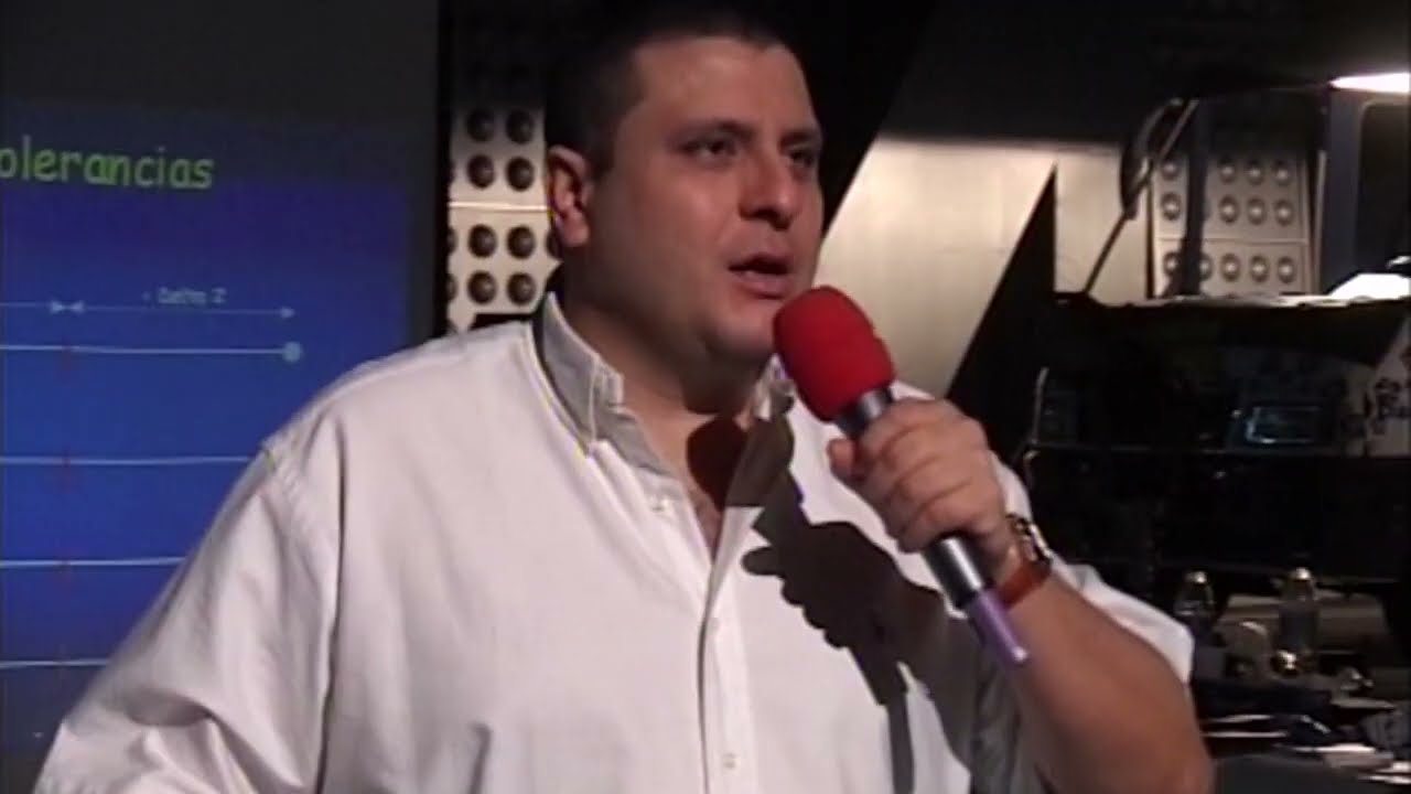 TALLER DE ILUMINACIÓN PROFESIONAL PARA TELEVISIÓN  -  AÑO 2006