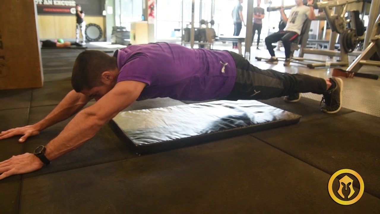 Plancha con brazos extendidos