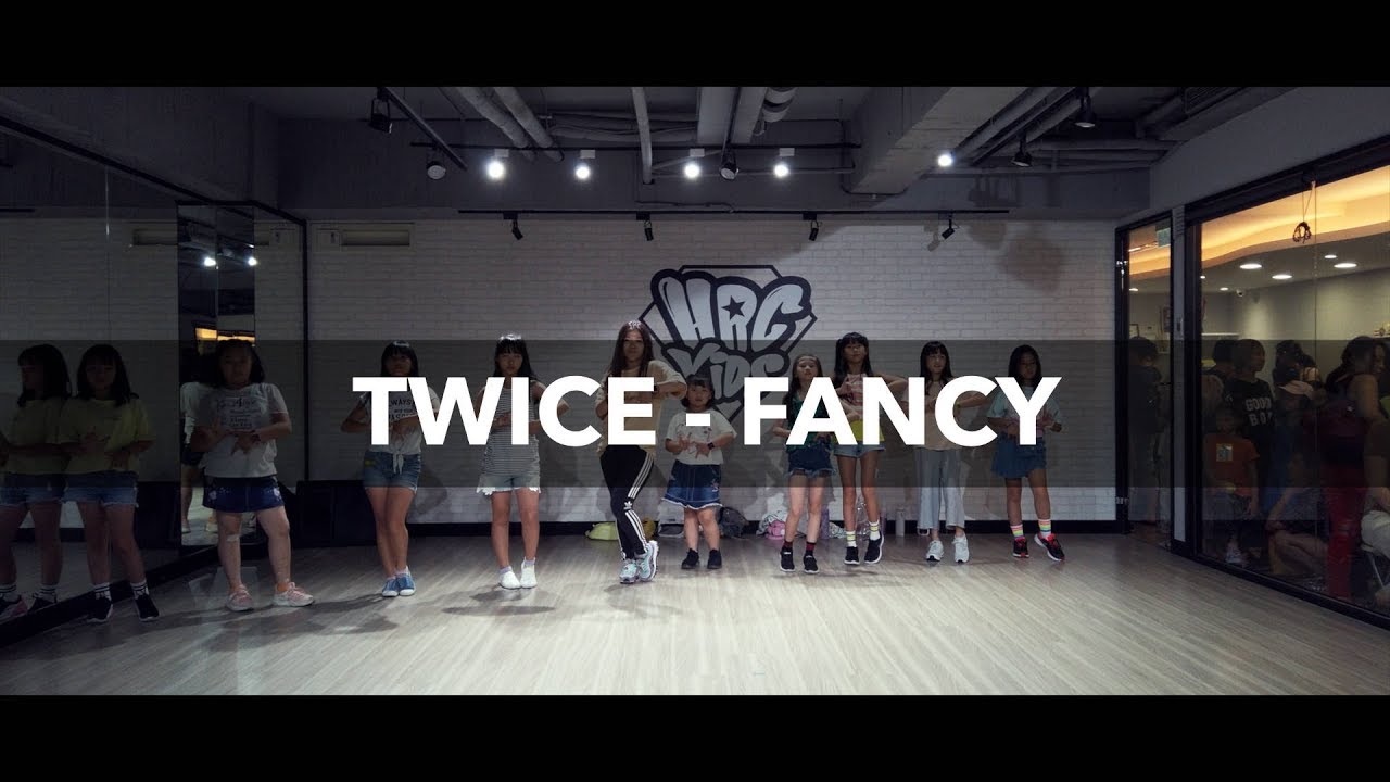 TWICE - FANCY | 芸貝 流行MV（女團）