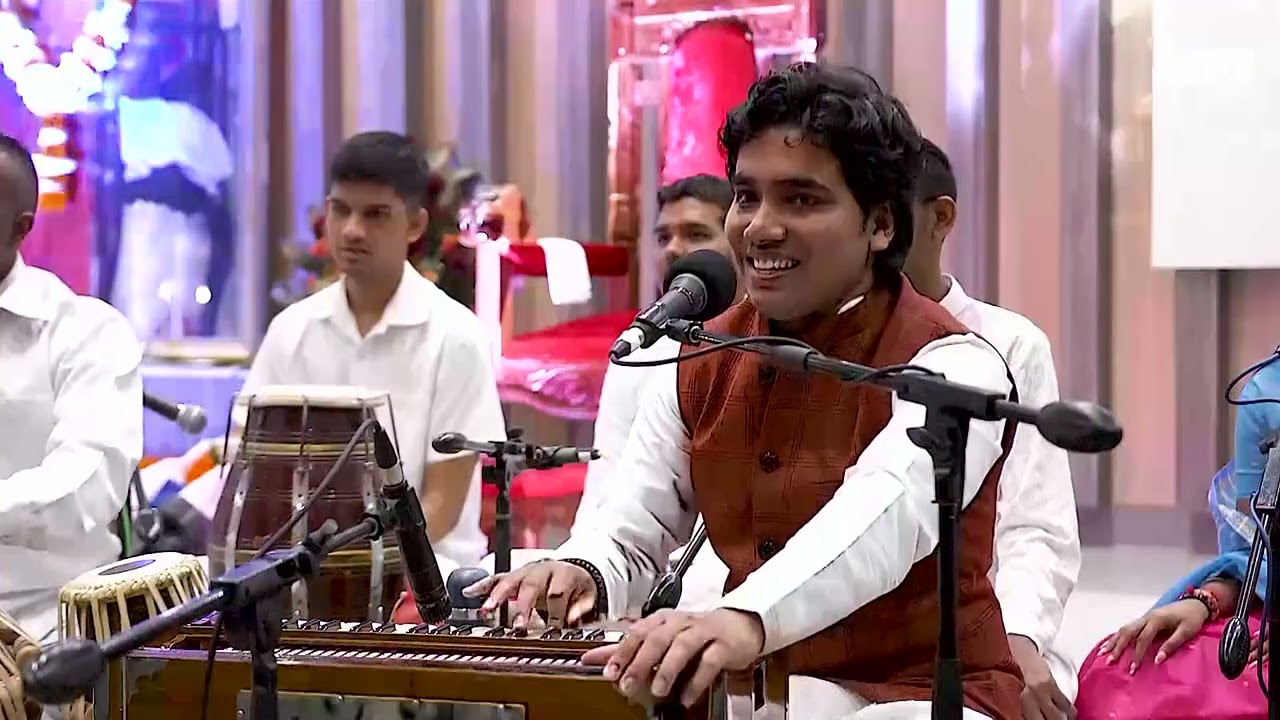 Sai Educare Centre - Sagar Sahu sings Bhajans