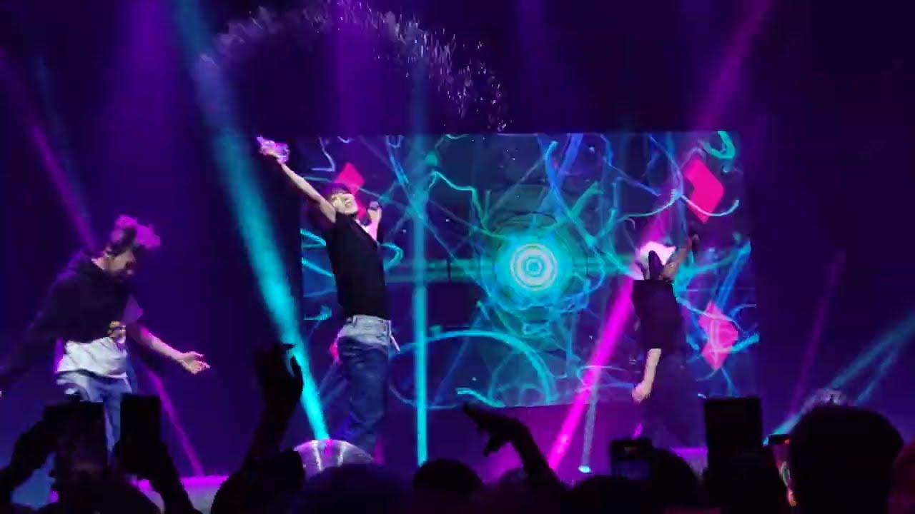 [4K] ONEUS - Shut Up 받고 Crazy Hot in Berlin (ENCORE)