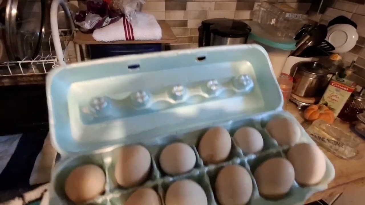 Preparo el desayuno y les comento cosas de mi vida.  Bendiciones 