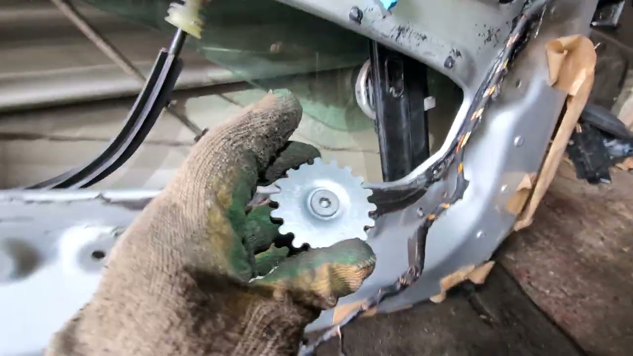 Как снять стекло bmw f07