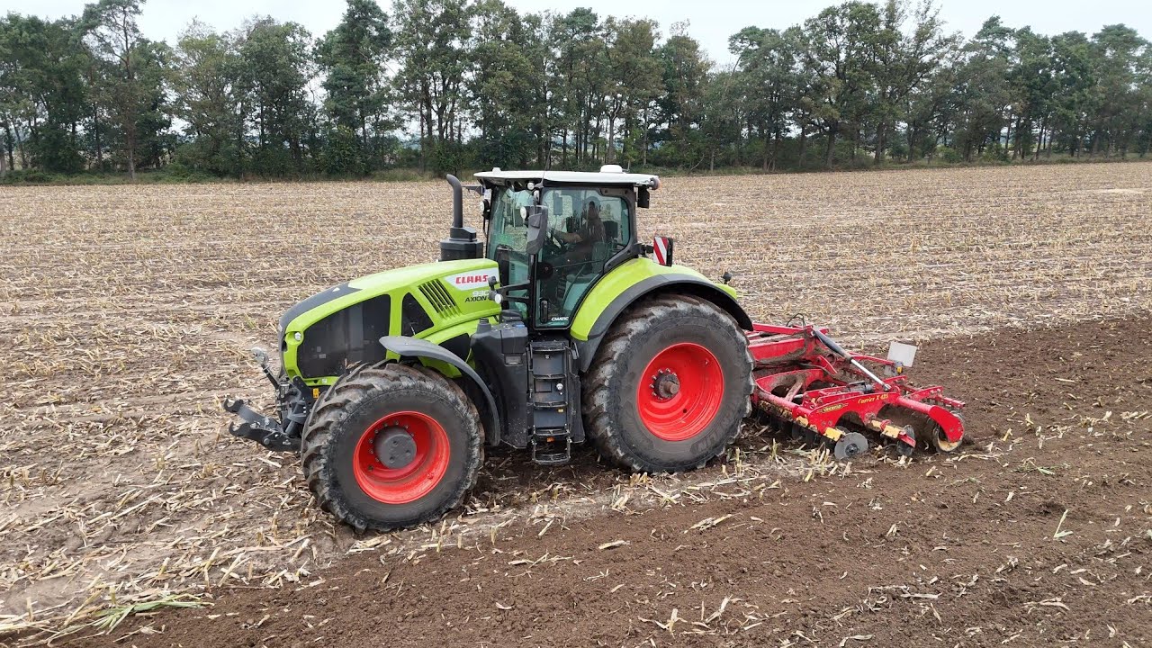 CLAAS AXION 930 mit einer VÄDERSTAD Carrier X 425 Scheibenegge / 4K