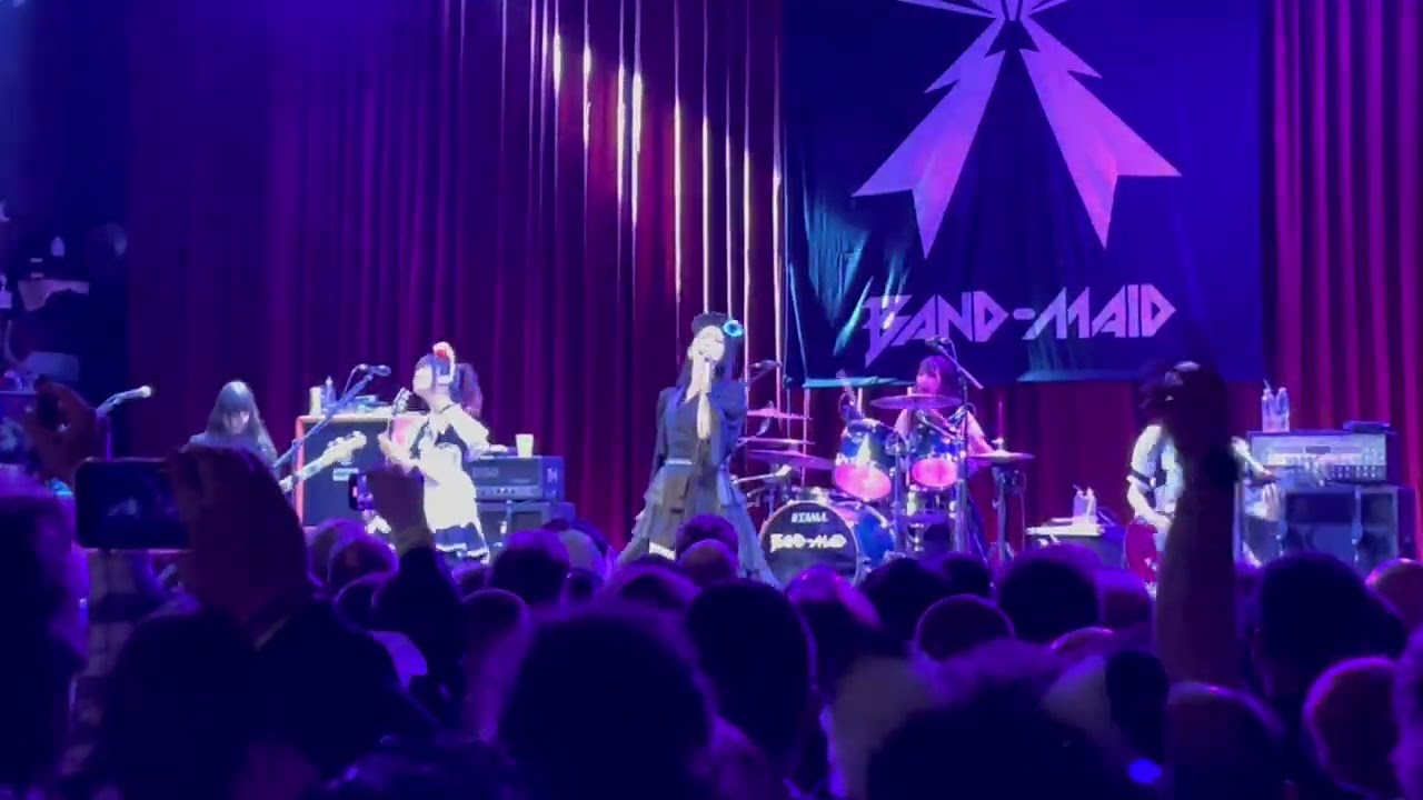 Don't You Tell Me & Influencer Band-Maid Chicago 01Nov2022.