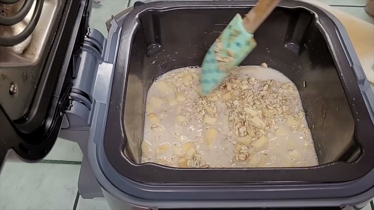 Caramel Apple Oatmeal in the Ninja Speedi~The quickest way to make easy delicious creamy oatmeal