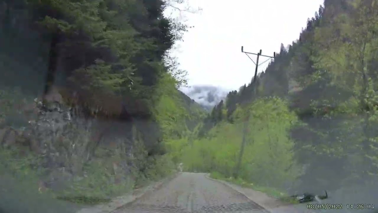 Rize : Yaylaköy ( Elevit ) - Çamlıhemşin Yolu  Bölüm : 1